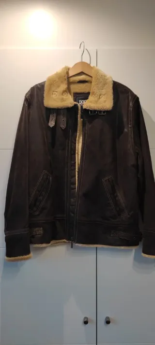 Chaqueta de piel marrón tipo aviador