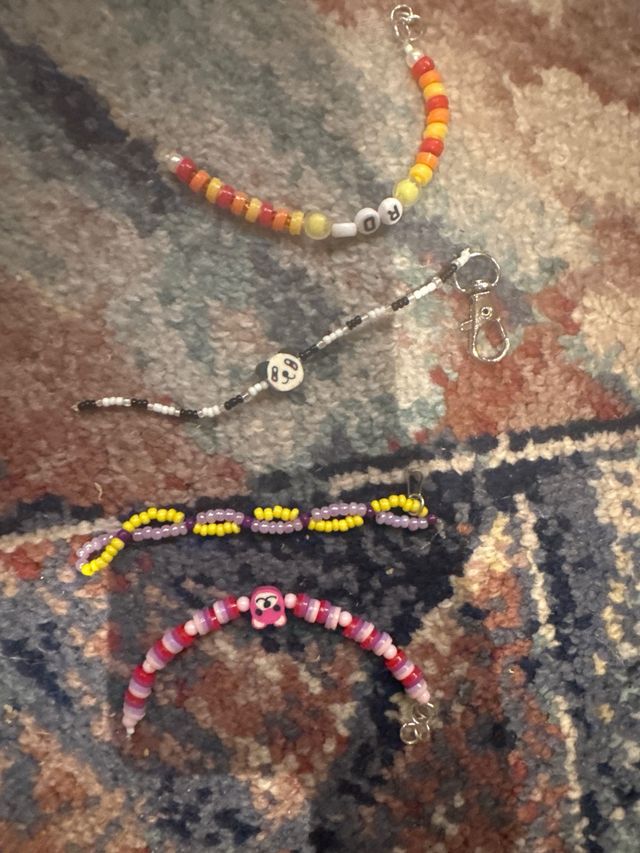 Pulseras de arcilla polimérica y abalorios