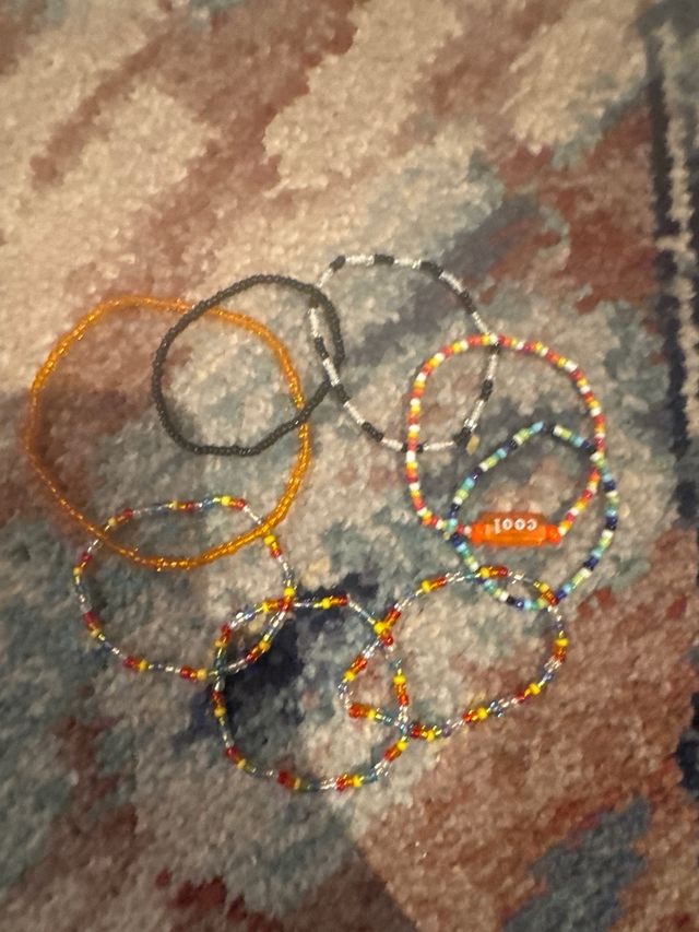 Pulseras de arcilla polimérica y abalorios