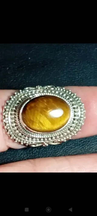 Anillo Plata Ley ojo de tigre 


