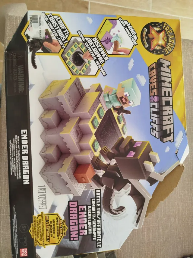 Minecraft Caves & Cliffs Ender Dragon