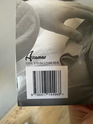 Llibre de text primers auxilis