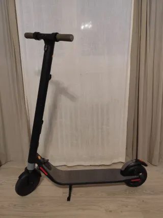 Patinete Eléctrico Negro