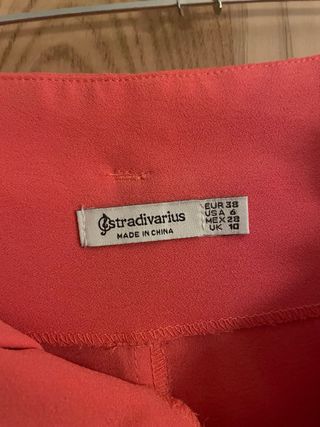 Pantalón color salmón con cinturón