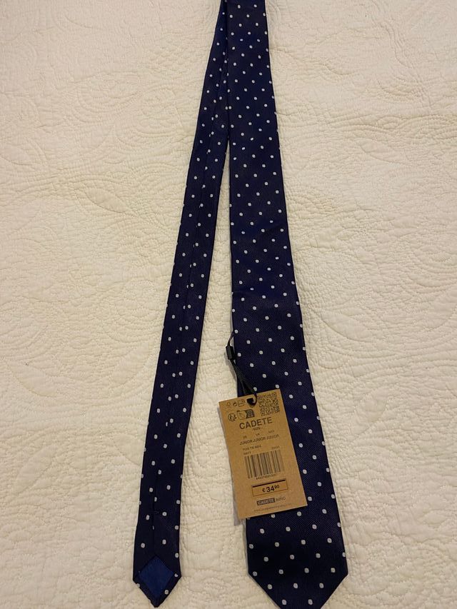 Corbata Scalpers azul con puntos blancos,
