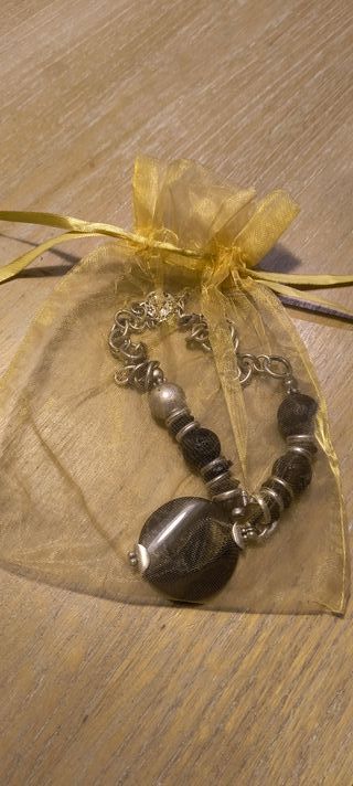 Colgante Armadura Urbana Negro y Plateado