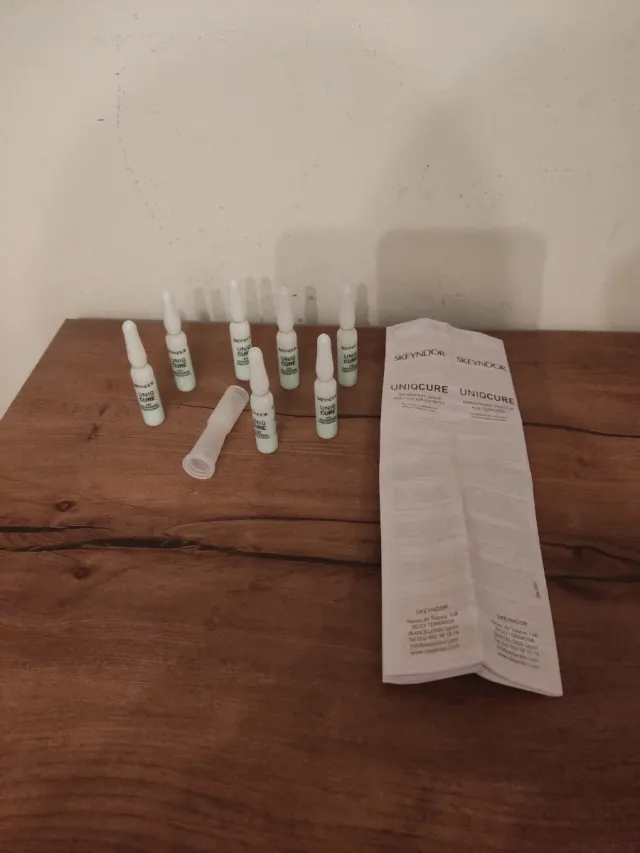 Uniqcure SOS Skyndor 7 fiale