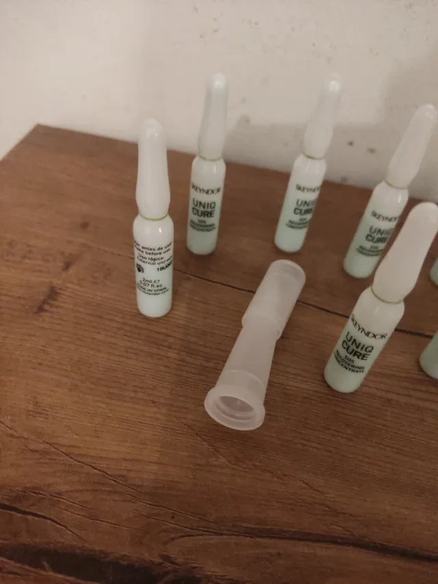 Uniqcure SOS Skyndor 7 fiale