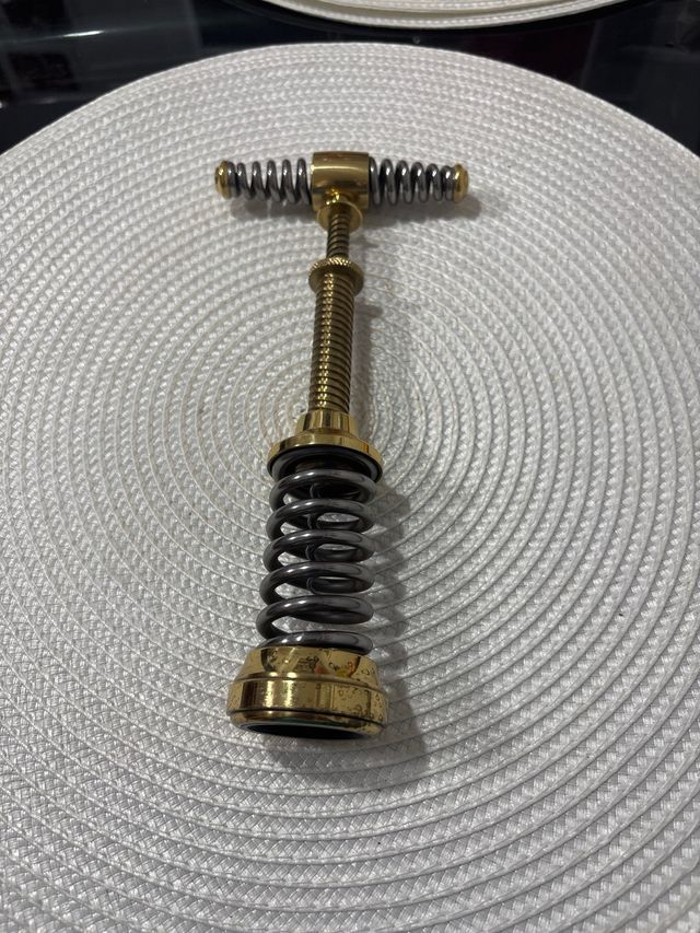 Cavatappi Peugeot Ressort in ottone e latta