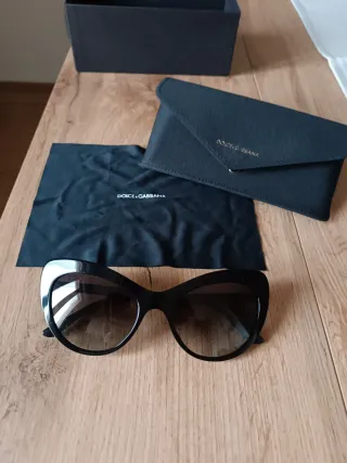 Occhiali da sole Dolce&Gabbana neri e marroni