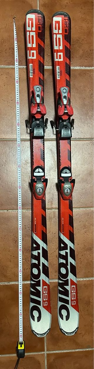 Esquís Atomic GS9 con fijaciones