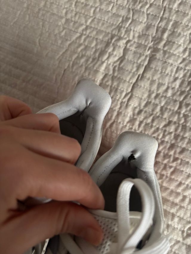 Zapatillas Adidas UltraBoost Talla 38