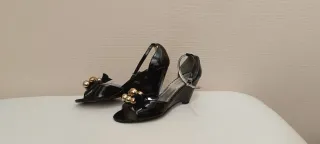 SANDALIAS FIESTA TACÓN CÓMODO Fiesta Charol Negro 