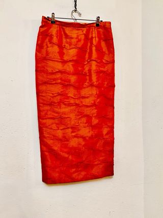 Traje de seda salvaje ceremonia naranja