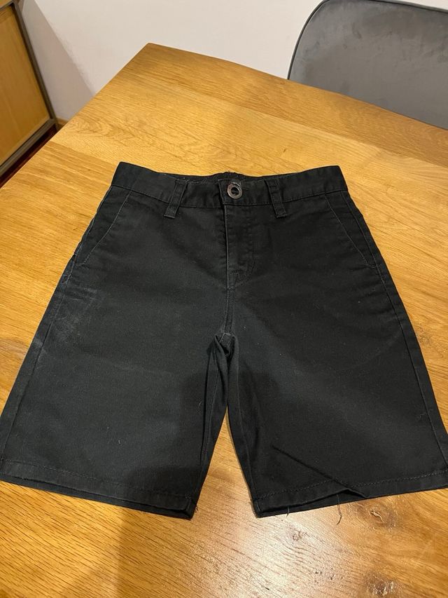 Pack 2 Bermudas Volcom Beige y Negra talla 24