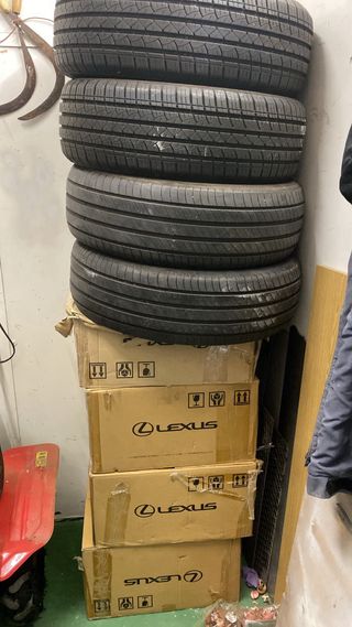 4 Llantas Lexus NX300h usadas 225/65/r17