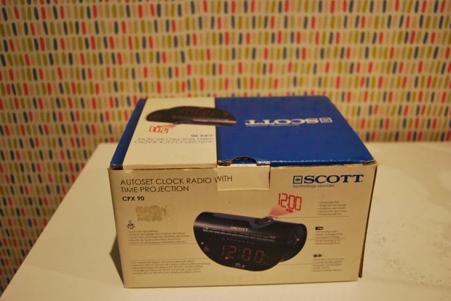 Radio Despertador Scott