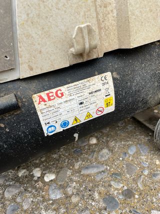 Compresor AEG