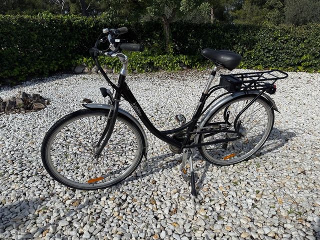Bicicleta Eléctrica BTWIN 700