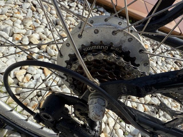 Bicicleta Eléctrica BTWIN 700