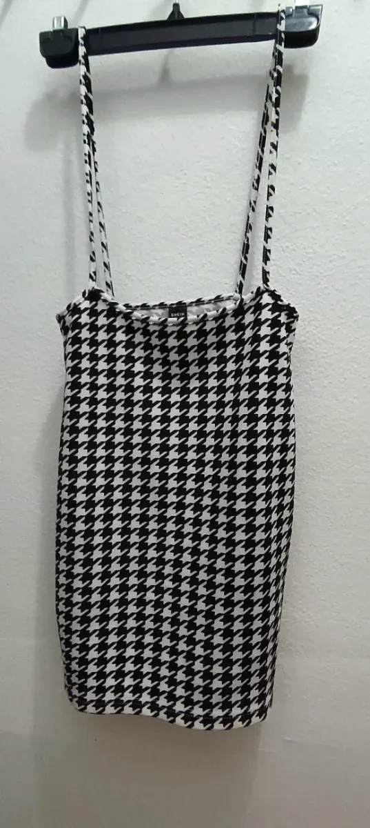 Peto estampado, mini falda, Shein