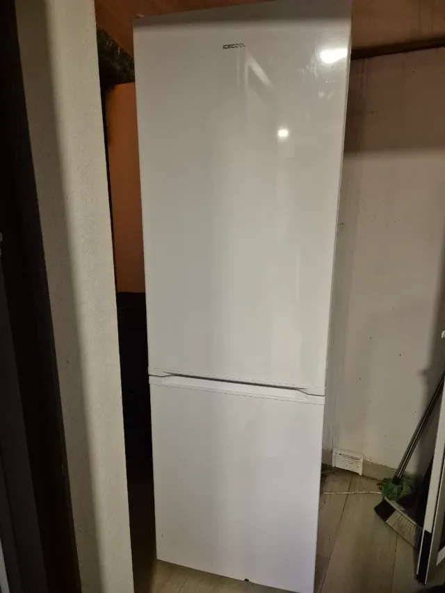 Frigorífico Icecool casi nuevo