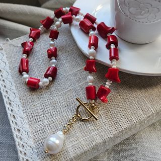 Collar Coral Rojo y Perlas Naturales con colgante