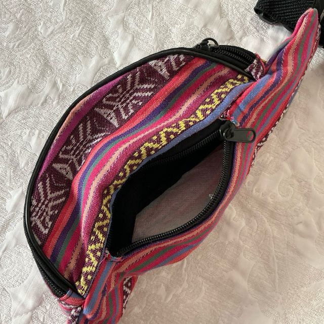 Riñonera hippie multicolor 3 bolsillos