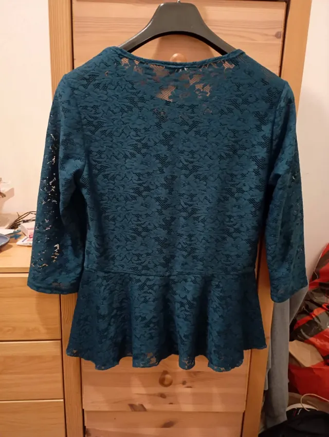 Blusa larga con lazo