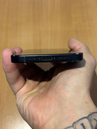 Batteria per iPhone 15 128 GB 94%