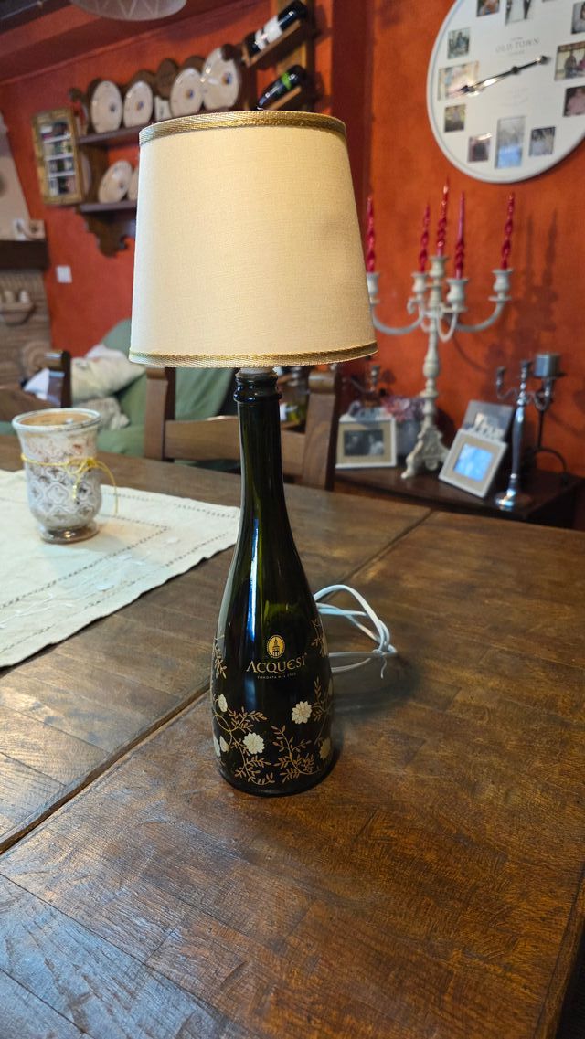 Abat-jour su bottiglia in vetro