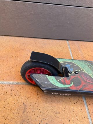 Patinete Freestyle Negro y Rojo