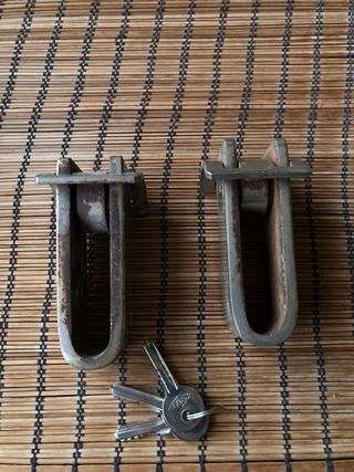 2 Cerraduras para rejas con 3 llaves