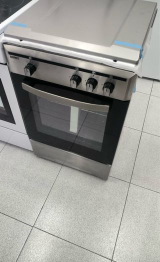 Horno de gas con 4 quemadores