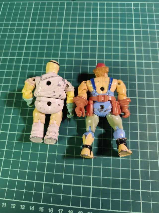 2 Figuras Familia Biónica Vintage 1986