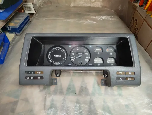 Cuadro de instrumentos Nissan Patrol