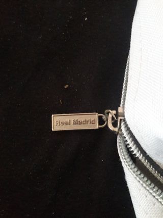 Mochila Real Madrid Safta con Firma de Mijatovic