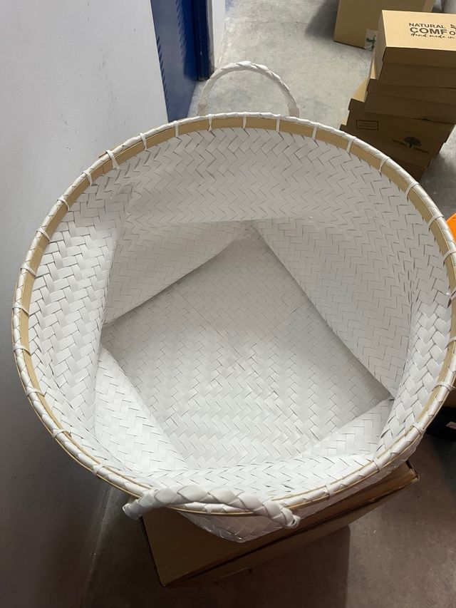 Capazo blanco ratán sintético con asas