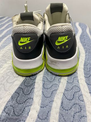Zapatillas Nike Air Max Verde y Blanco