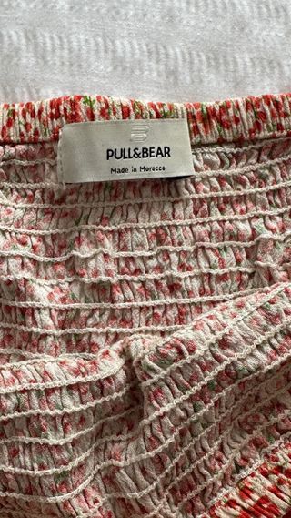 Falda Pull and Bear nido abeja flores