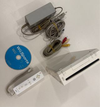 Nintendo Wii Consola + Wii Sports