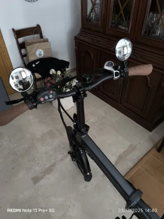 Bicicleta Eléctrica Plegable MOMA Ebike 18TEEN PR