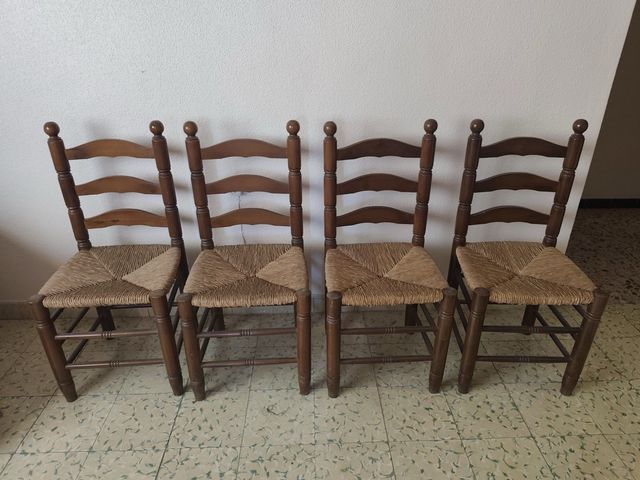 Set di 4 sedie in legno e iuta