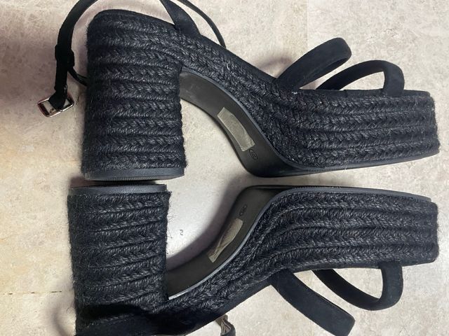 Cuña negra trenzada talla 38