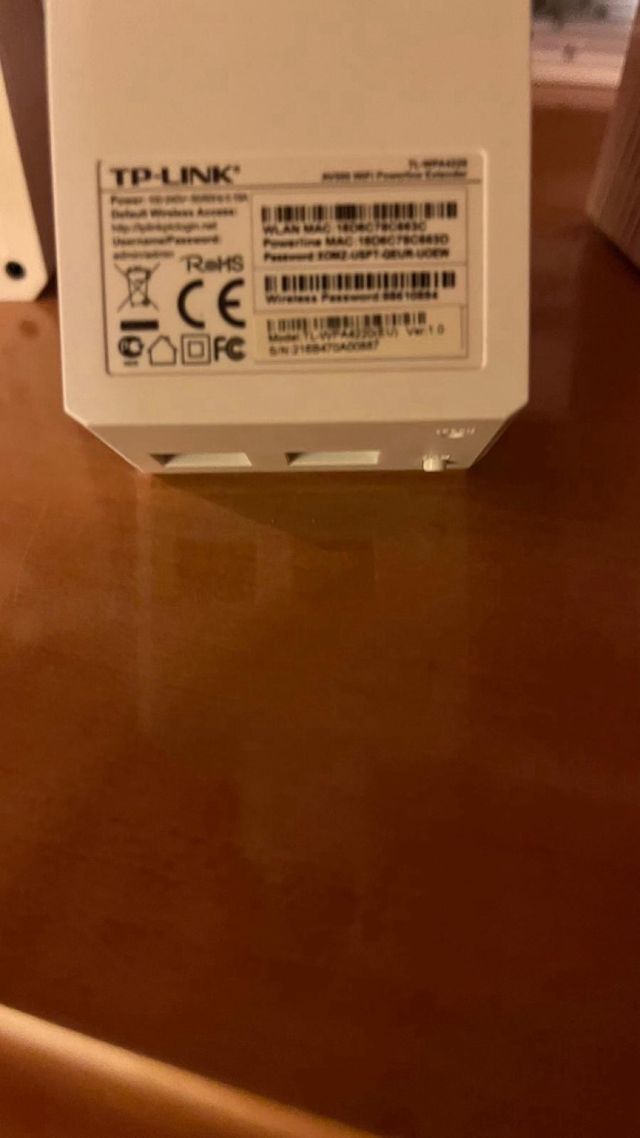 TP-Link AV500 WiFi Powerline Extender