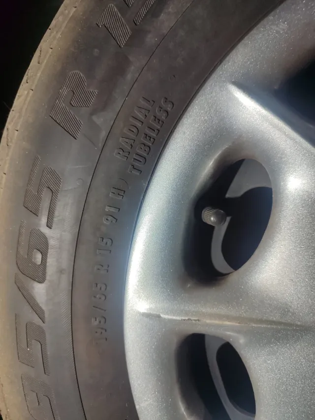  5 Ruedas Seat León/Toledo 5x100,medidas 195/65r15