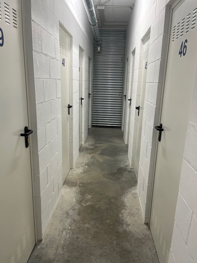 Alquiler Trasteros nuevos - -Hipercor Córdoba