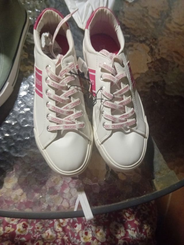 Zapatillas Kappa Blancas y Rosas talla40 N envio