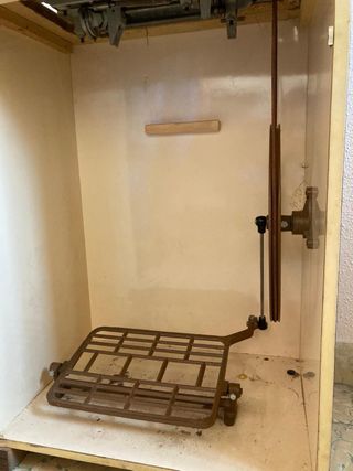 Máquina de coser Alfa antigua