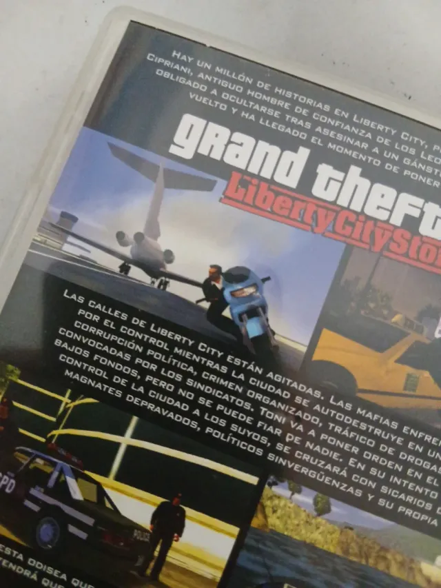 Lote 2 Videojuegos PSP: GTA, video Spriggan